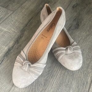 NWT Gabor gray hovercraft slip on size 6 1/2